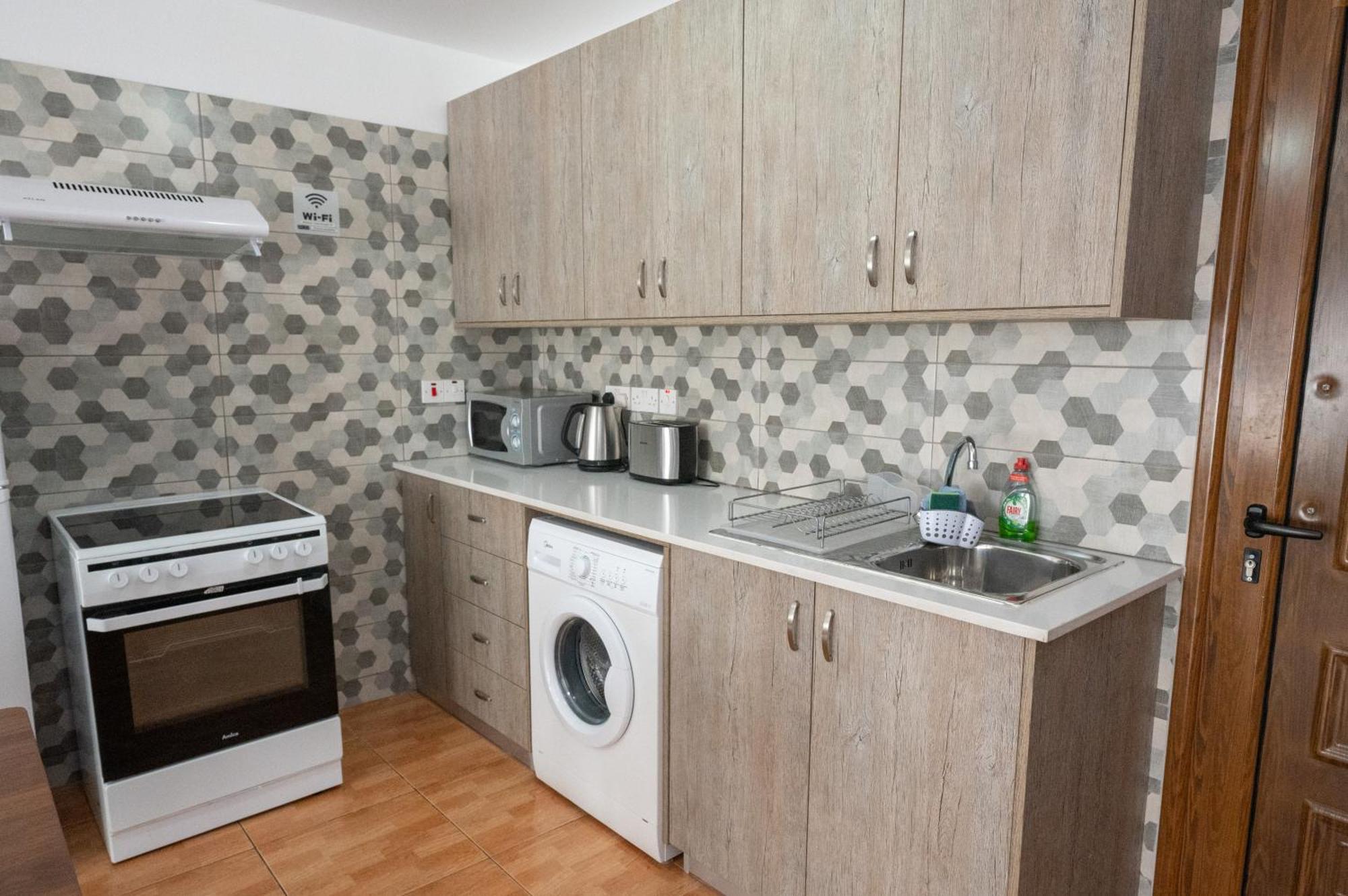 Napa Centrale Suites Ayia Napa Luaran gambar